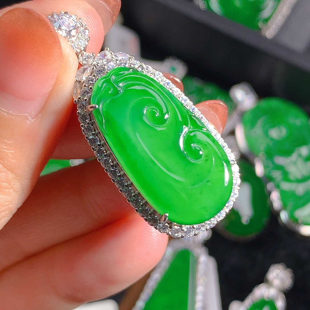 翡翠吊坠(不含链)未镶嵌