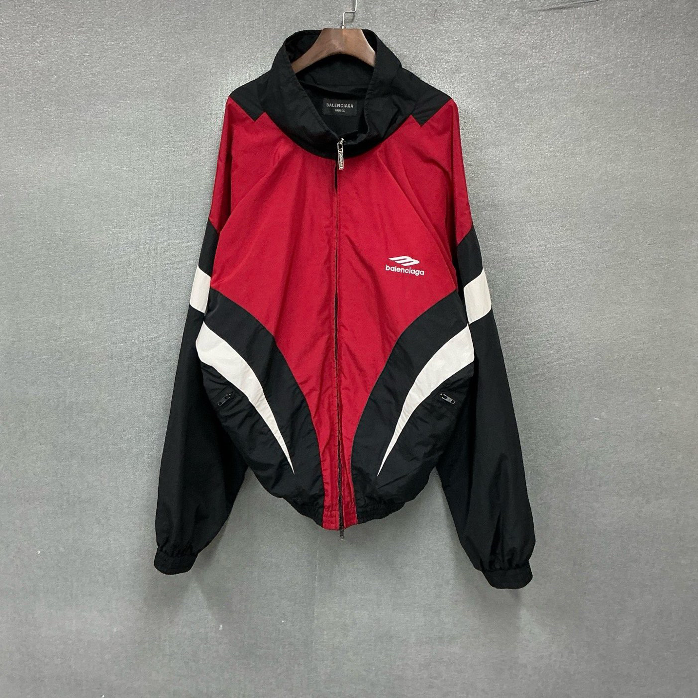 99新 Balenciaga/巴黎世家 3B刺绣冲锋衣外套 99新S码/5038