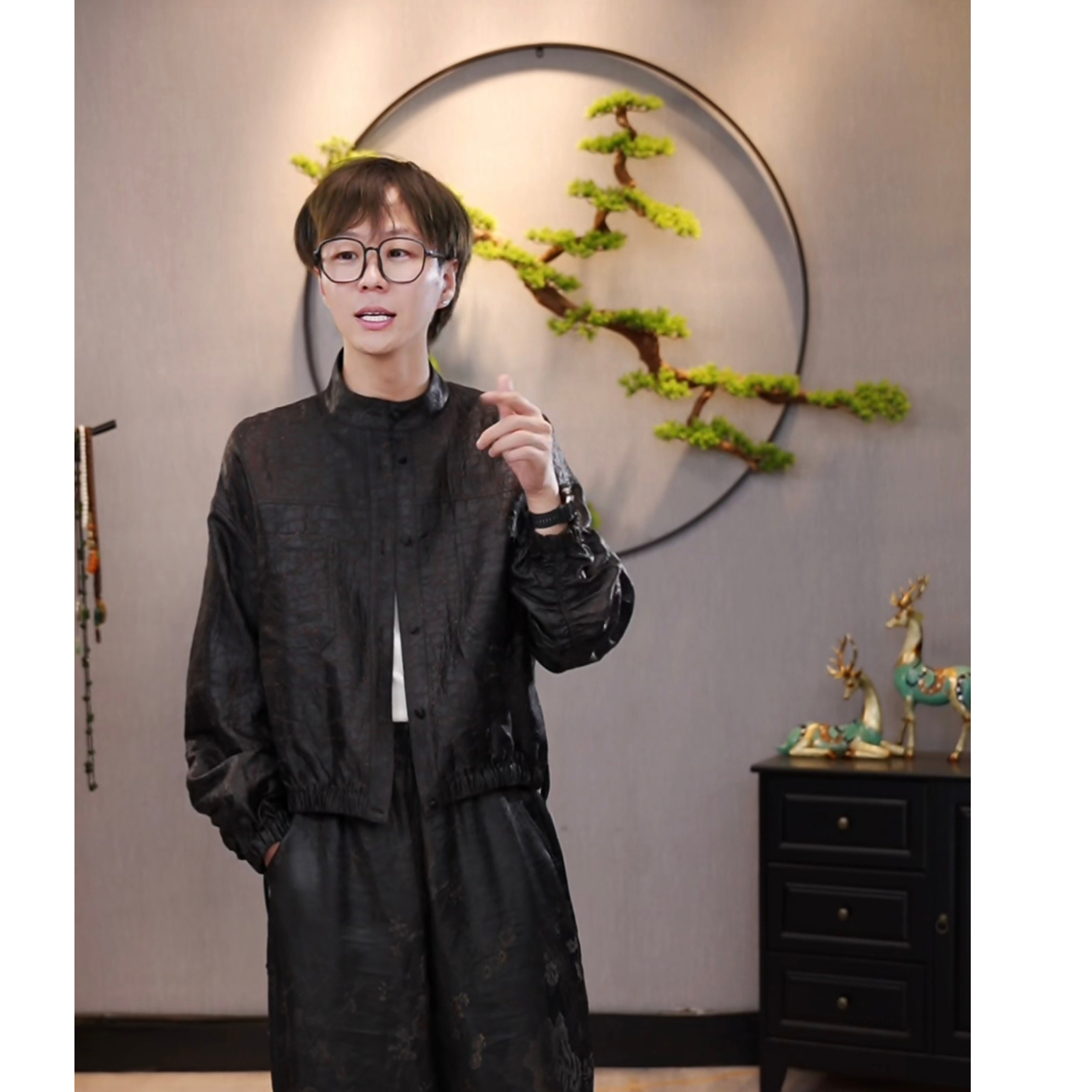 【千奈莉】油料老缎龟长袖时尚百搭设计师上衣外套YJ258