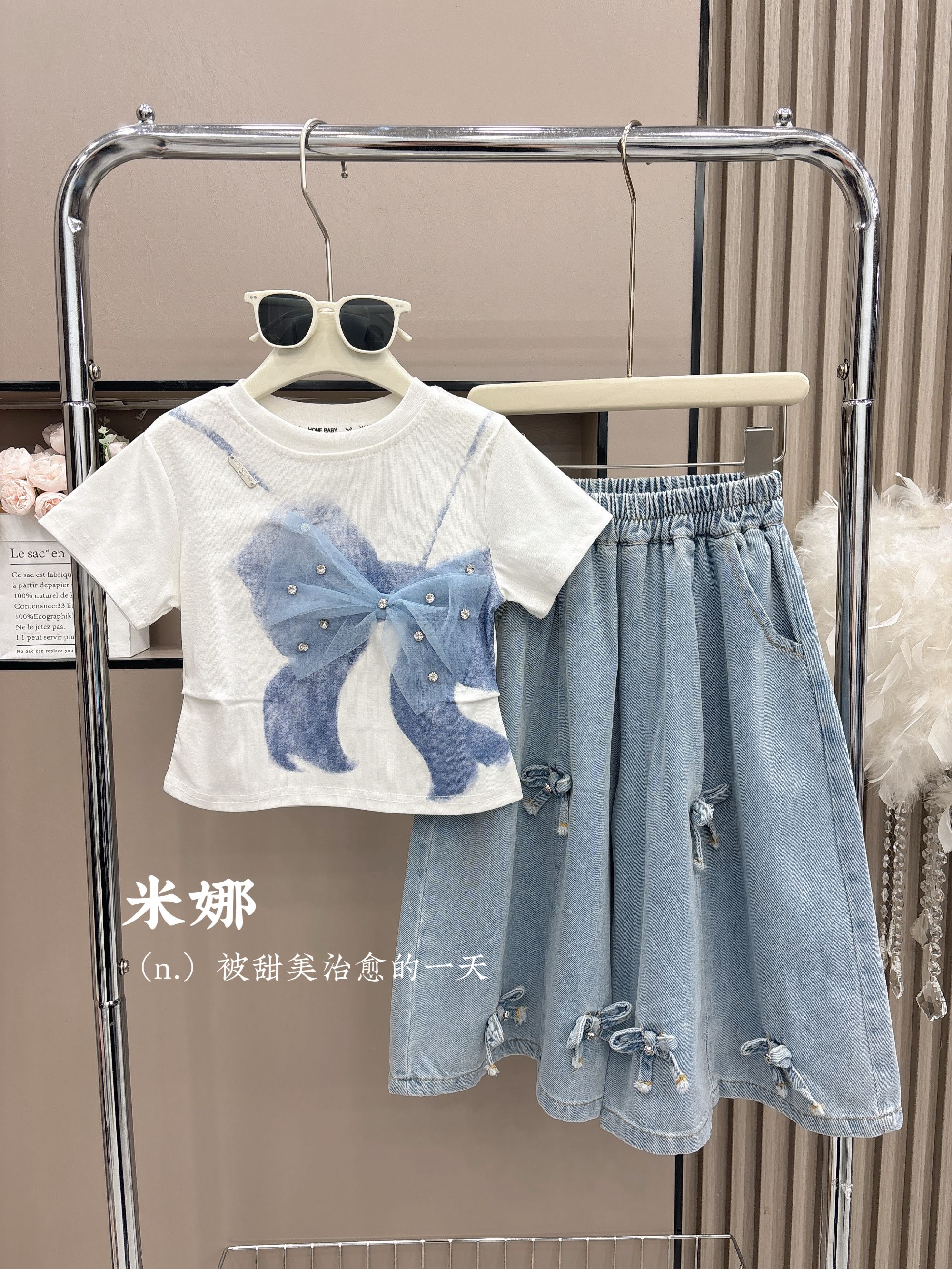 2025夏季女童6022立体蝴蝶结圆领纯色短袖是时尚百搭蝴蝶结裙裤