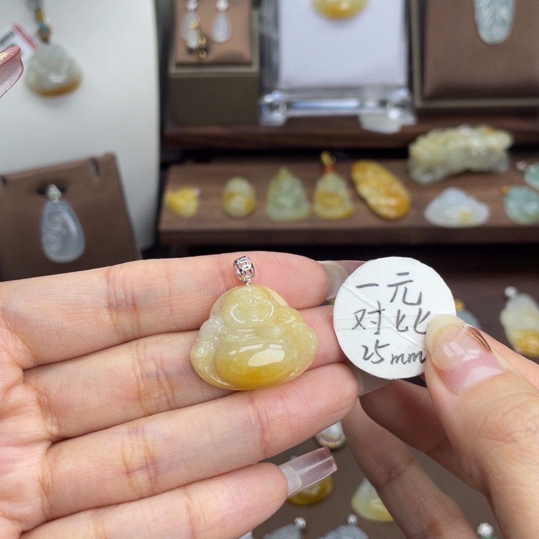 翡翠颈饰未镶嵌彤***店翡翠