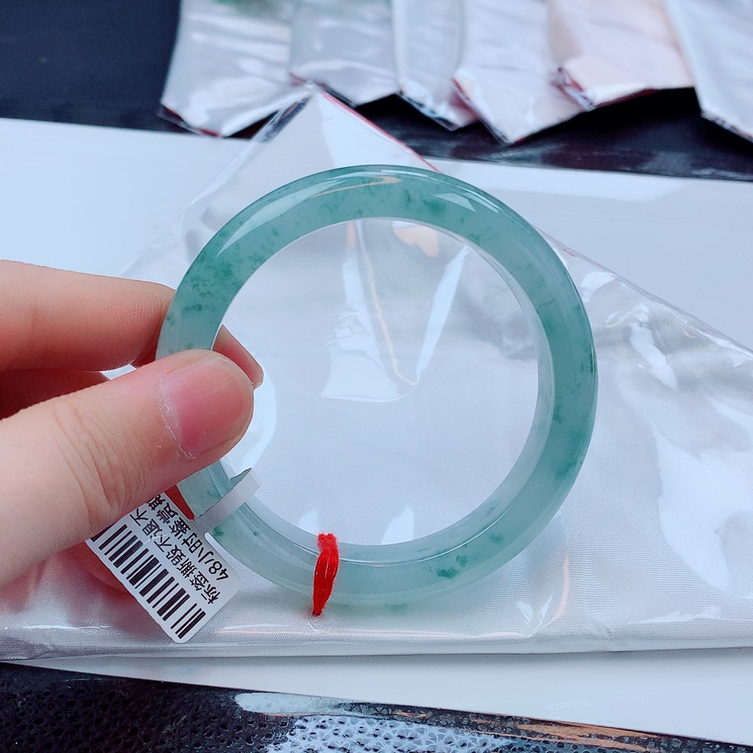 翡翠未镶嵌手镯天然缅甸翡翠A货手镯