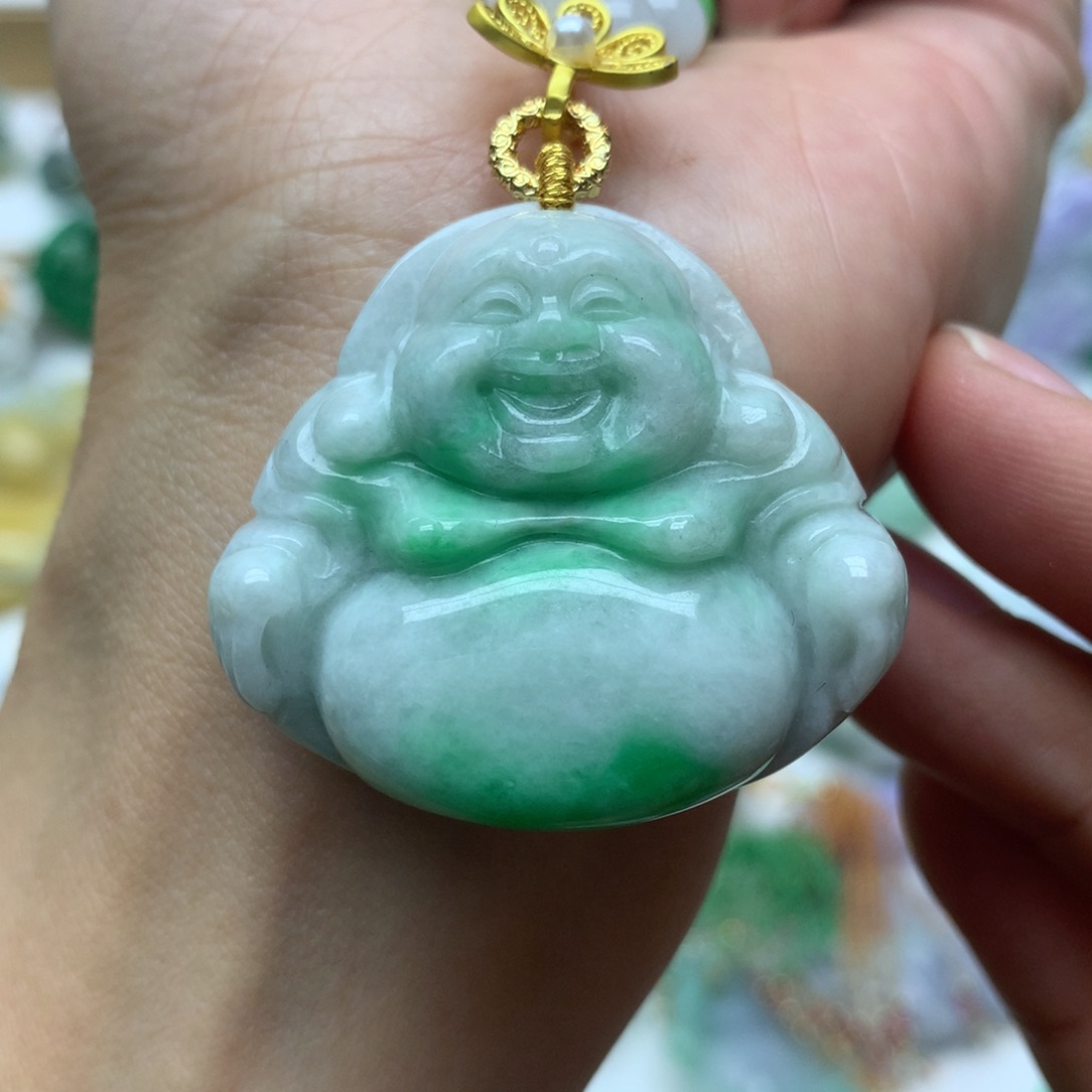翡翠颈饰未镶嵌女****9翡翠