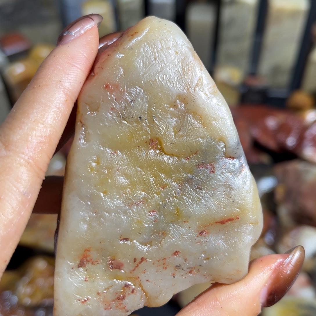 我***花大叶紫檀（黑酸枝木类）寿山石