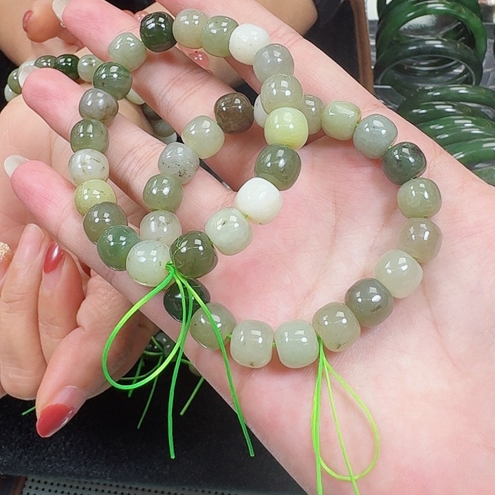 和田玉（碧玉）手链未镶嵌