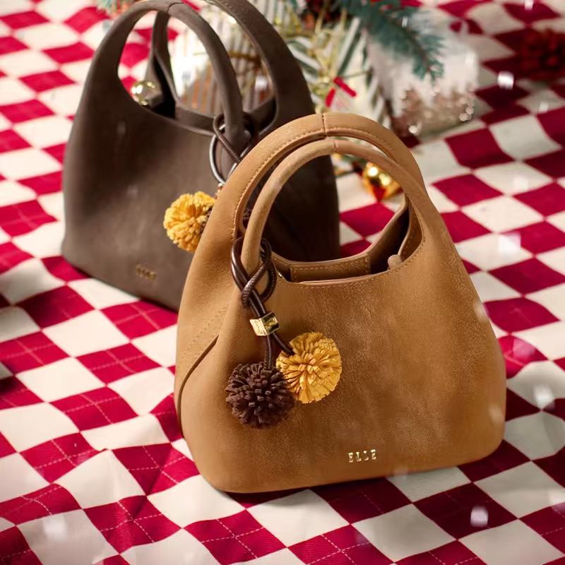 ELLE圣诞新款轻奢小众时尚通勤女手提包斜跨包百搭菜篮子包25223