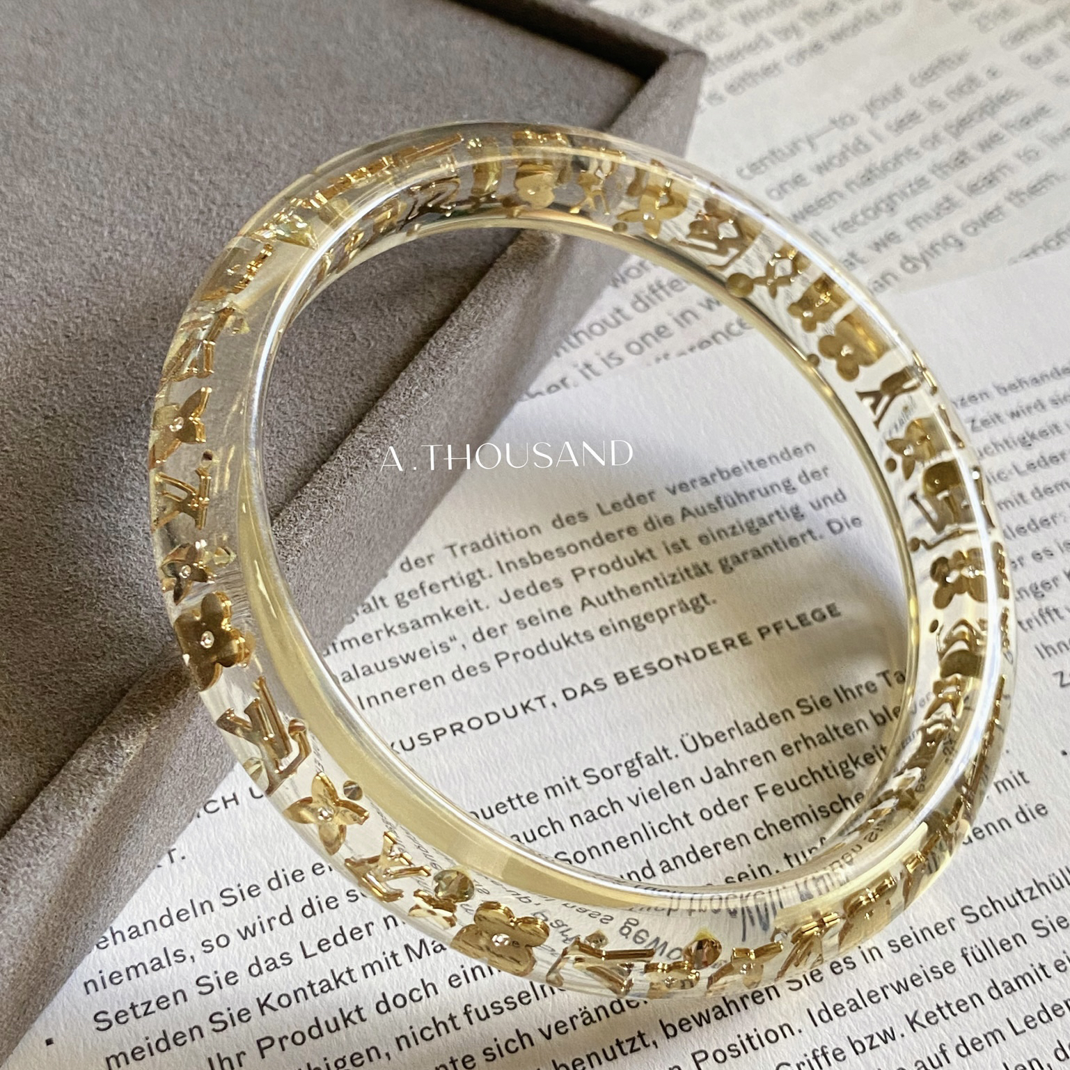 95新 LouisVuitton/路易威登 透明老花手镯-35423821