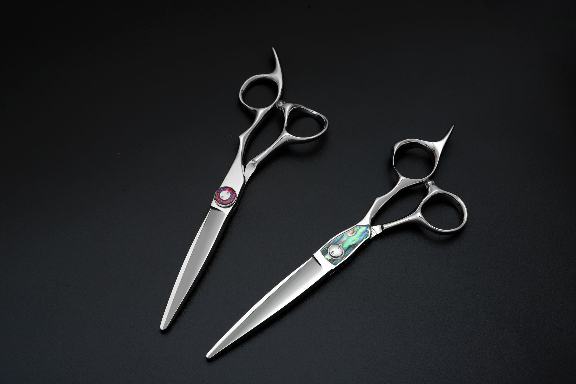 泓剪贝壳亮片同款专业美发剪刀理发店发型师专用牙剪平剪鱼骨无痕