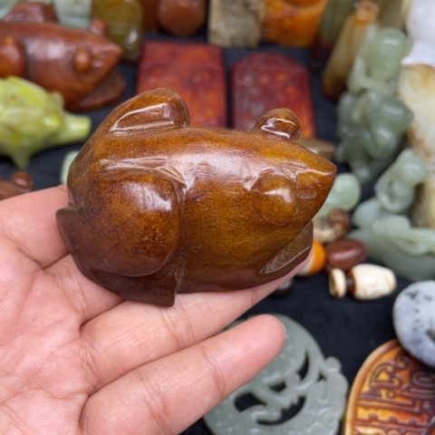 蛇纹石玉未镶嵌颈饰48