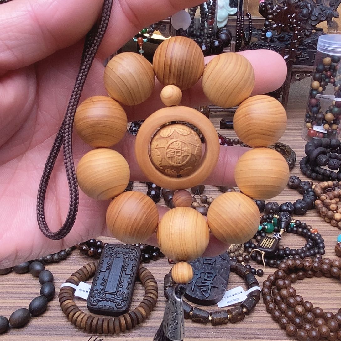 滴血莲花菩提手串