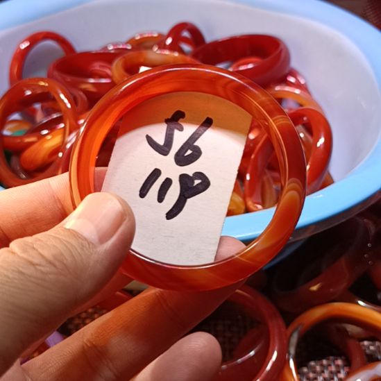 玛瑙/玉髓未镶嵌手镯