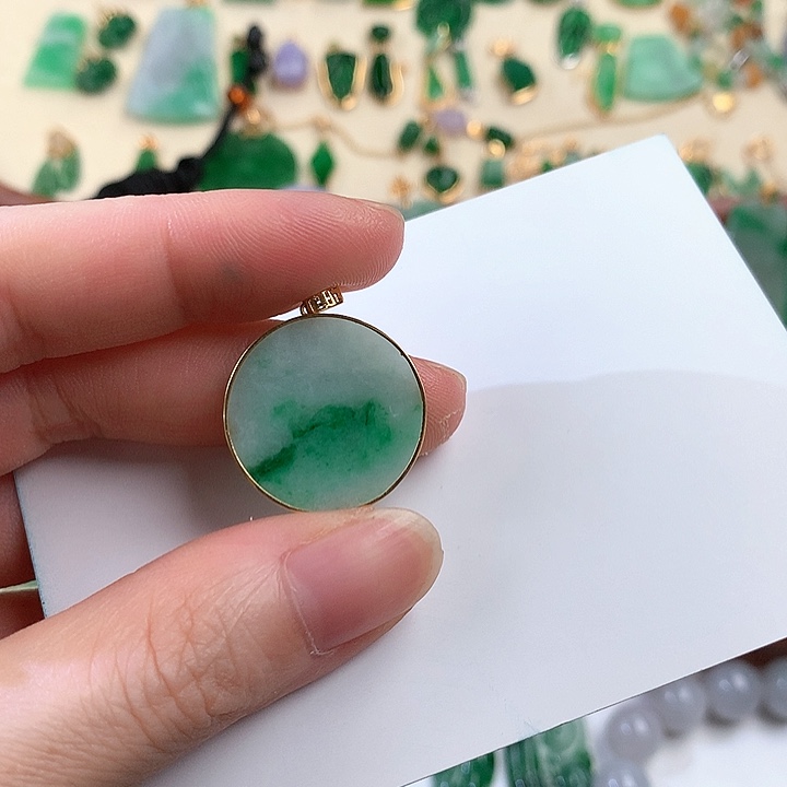 颈饰18K金镶嵌翡翠7532577877