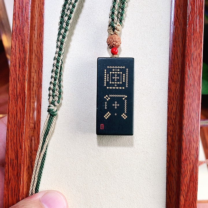 未镶嵌和田玉手机链和田玉 106