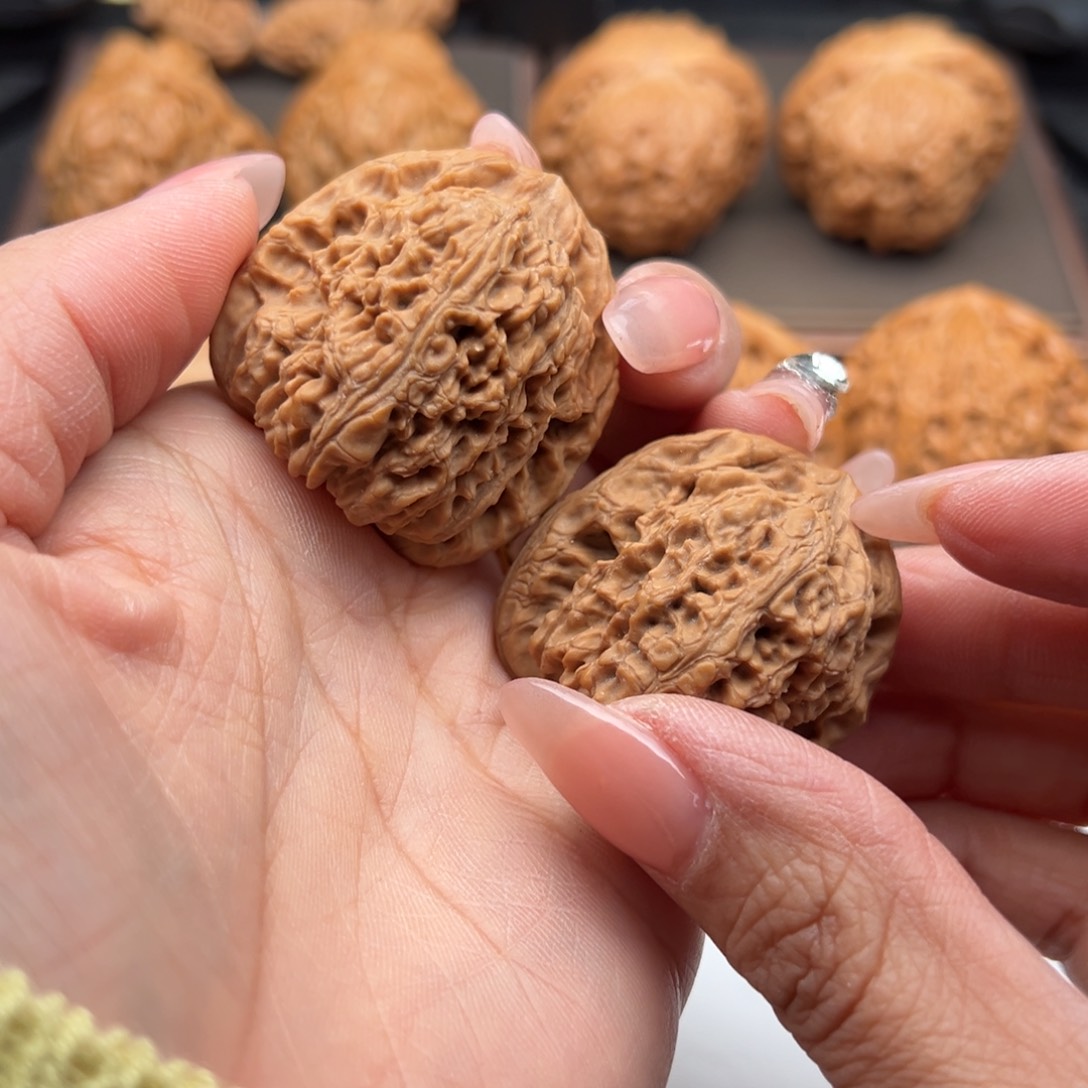 文玩核桃把件南疆石37