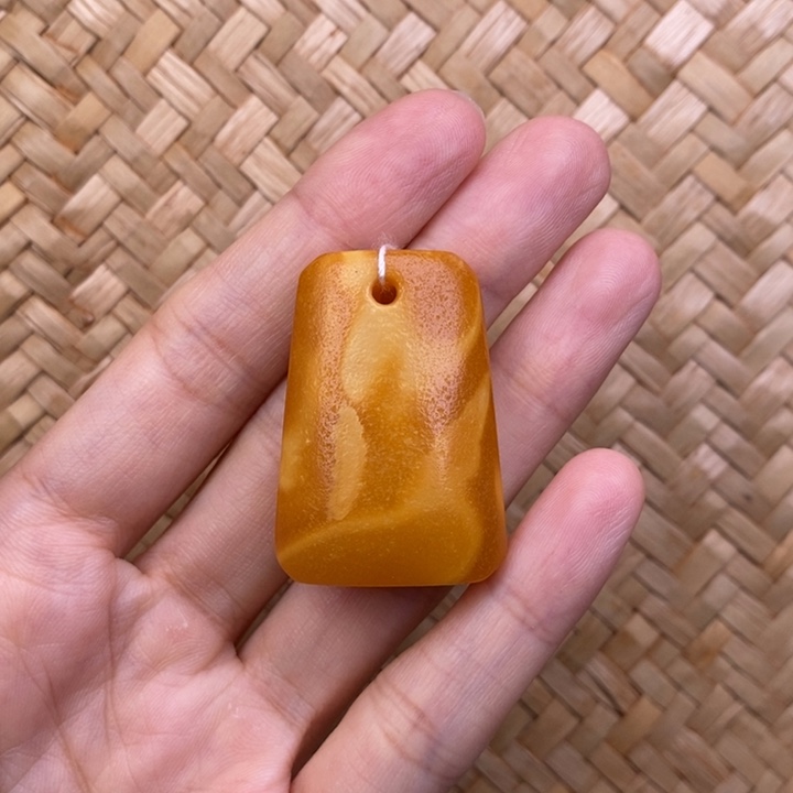 蜜蜡未镶嵌裸石蜜蜡M