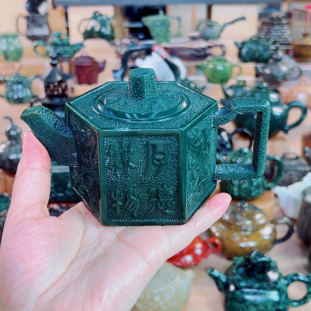 爱***人天然石材手工雕刻