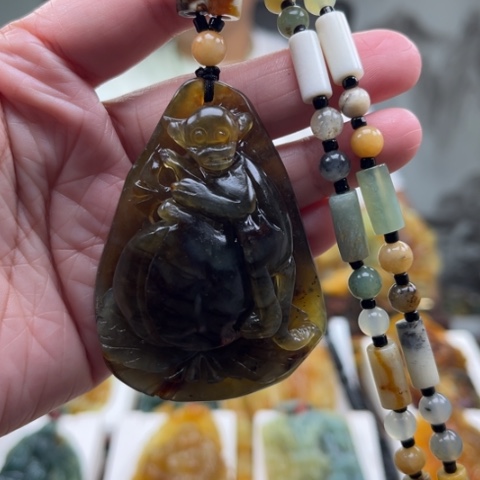 岫玉未镶嵌挂件挂件