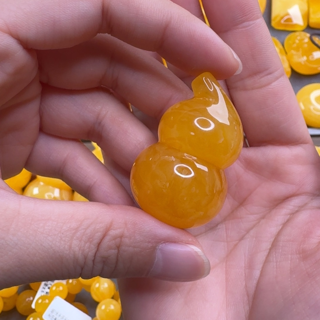 蜜蜡毛衣链未镶嵌