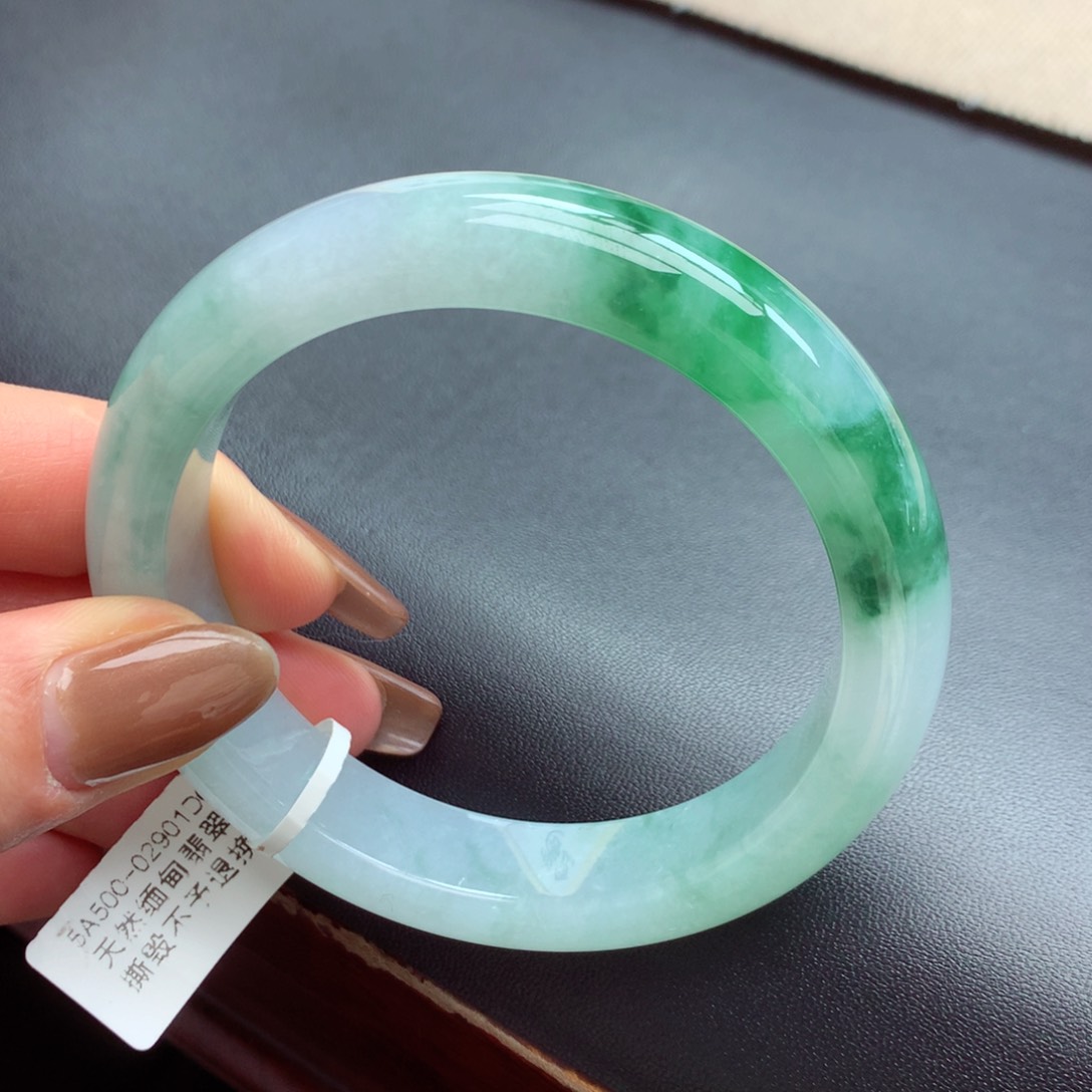 翡翠手镯未镶嵌缅甸翡翠手镯