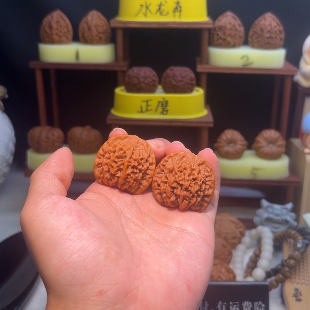 Z***文玩核桃吊坠全品38.5秦闷