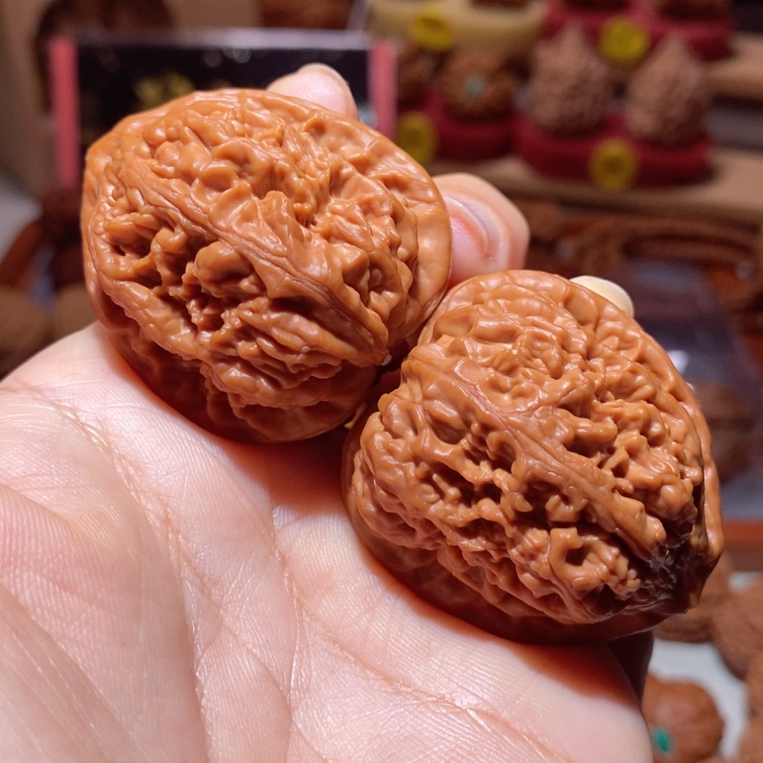 文玩核桃把件40尺全品凤凰台