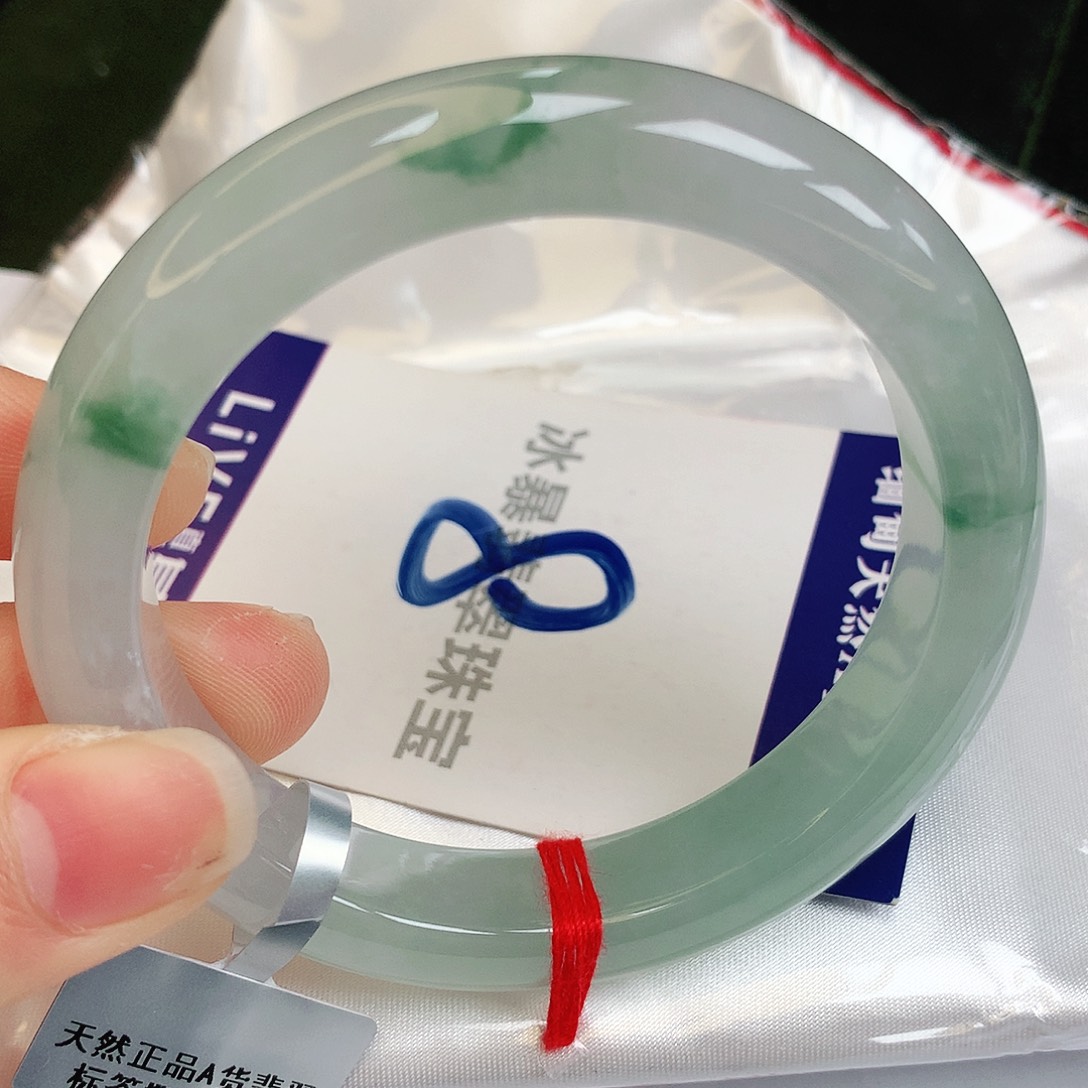 翡翠手镯未镶嵌缅甸天然a货翡翠