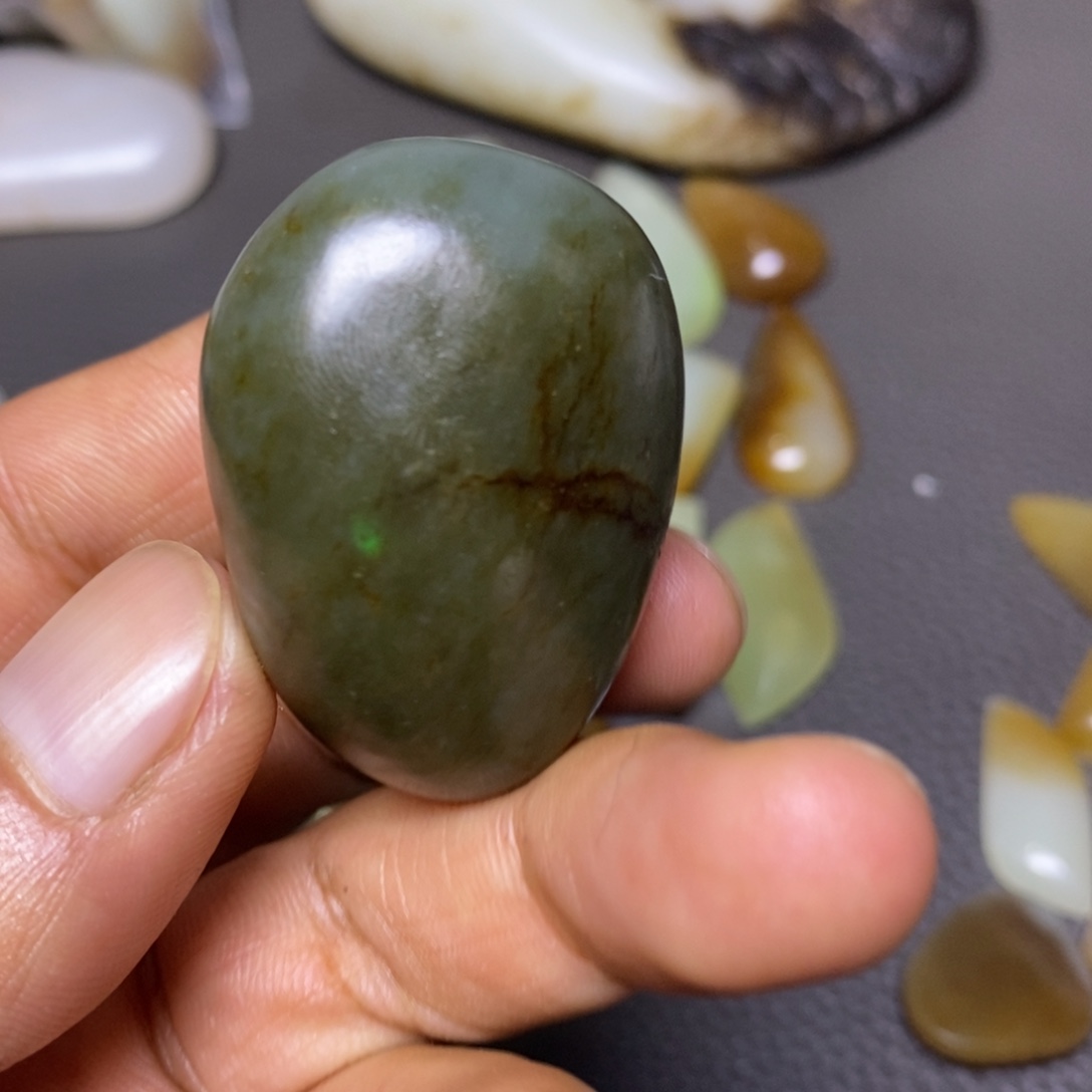 未镶嵌和田玉挂件