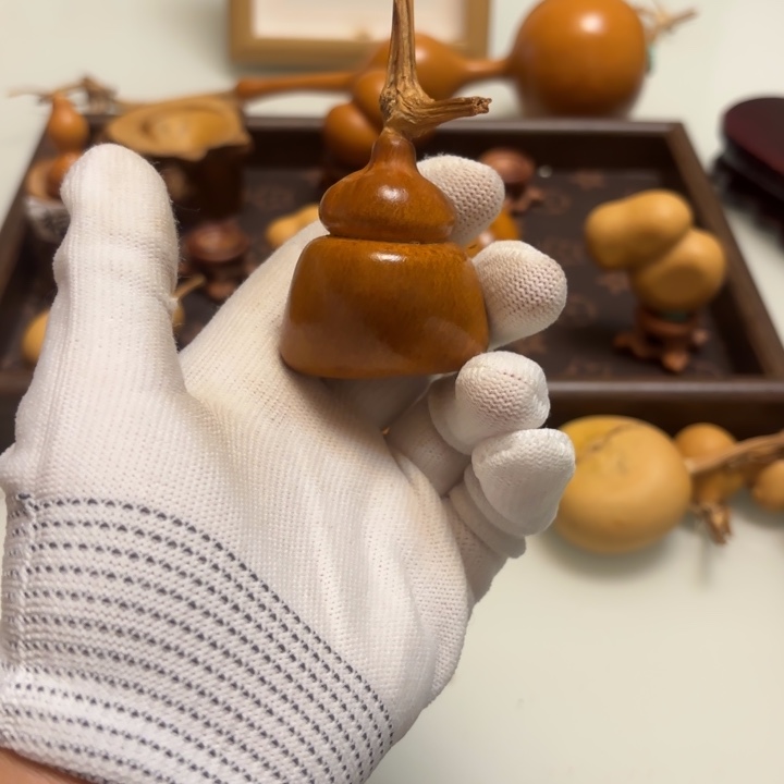 裙***扬天然手捻老皮葫芦