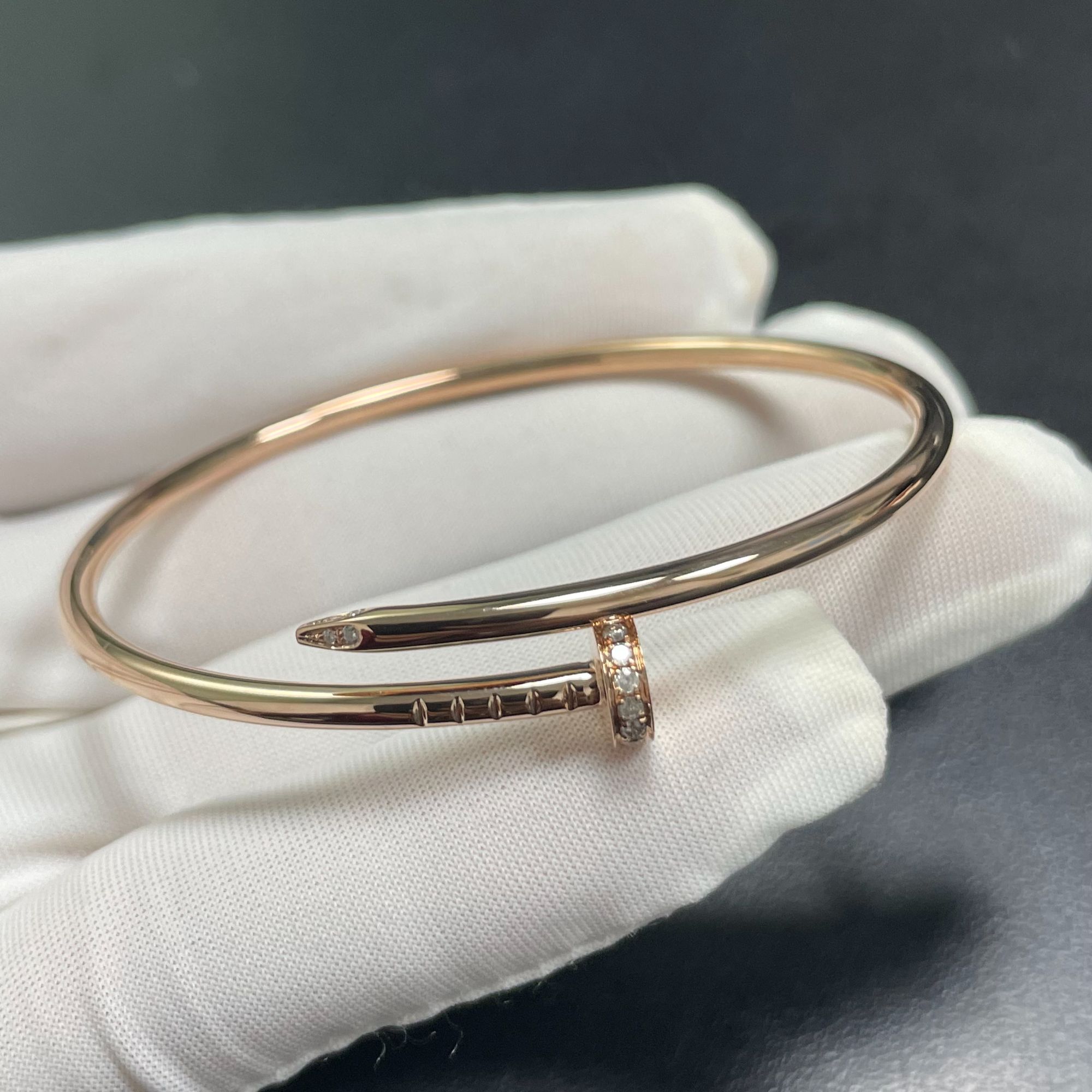 18k金钉子手镯头尾钻石（48小时鉴赏期）    多样性发一件