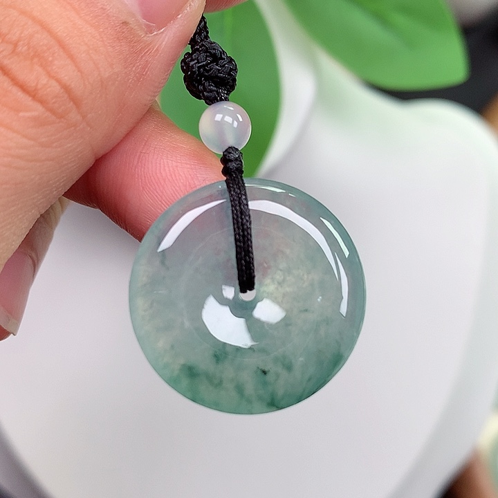 翡翠未镶嵌颈饰平安扣 23.6x4.7mm