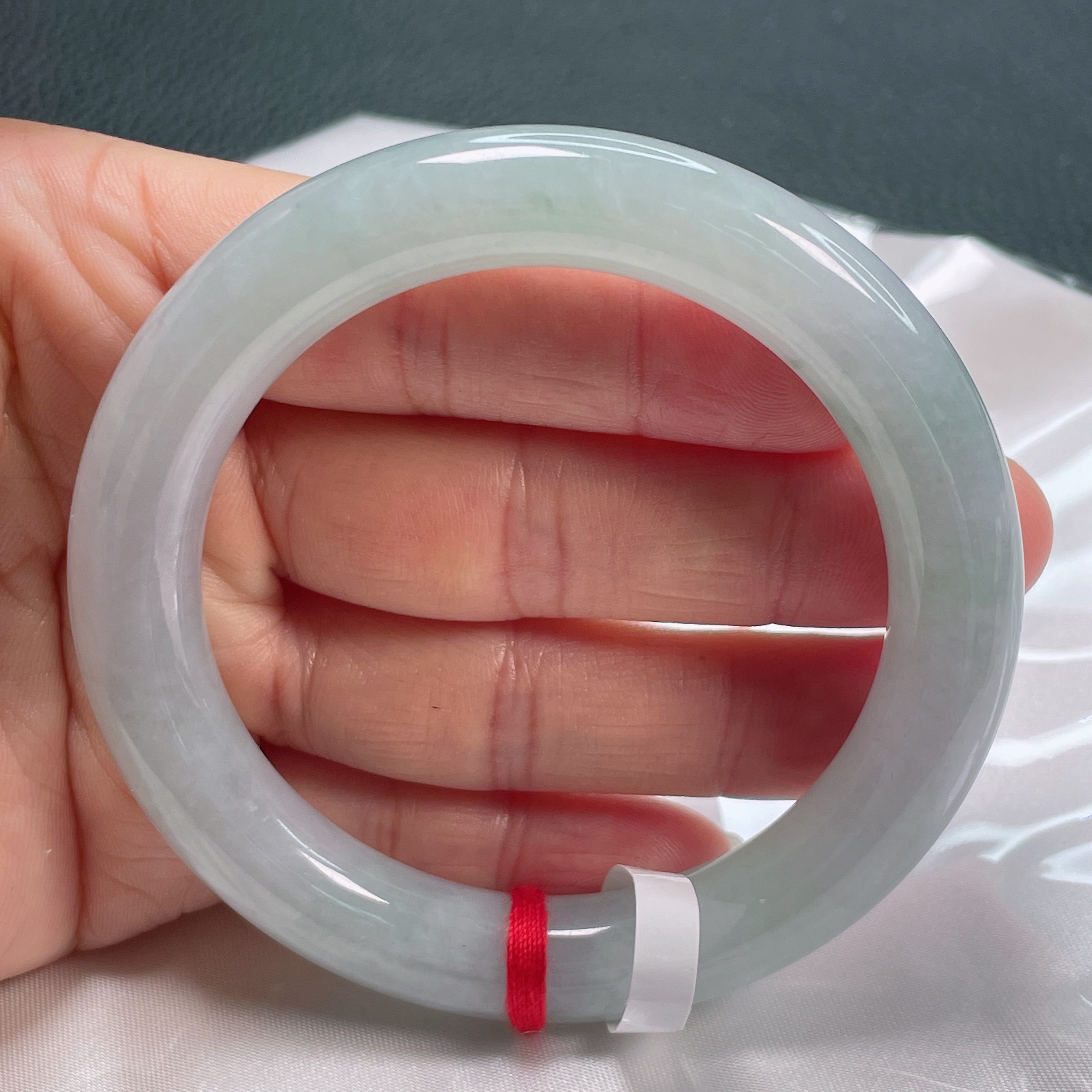 1217缅甸天然翡翠A货56圈水润浅绿胖圆手镯时尚百搭少女妈妈款