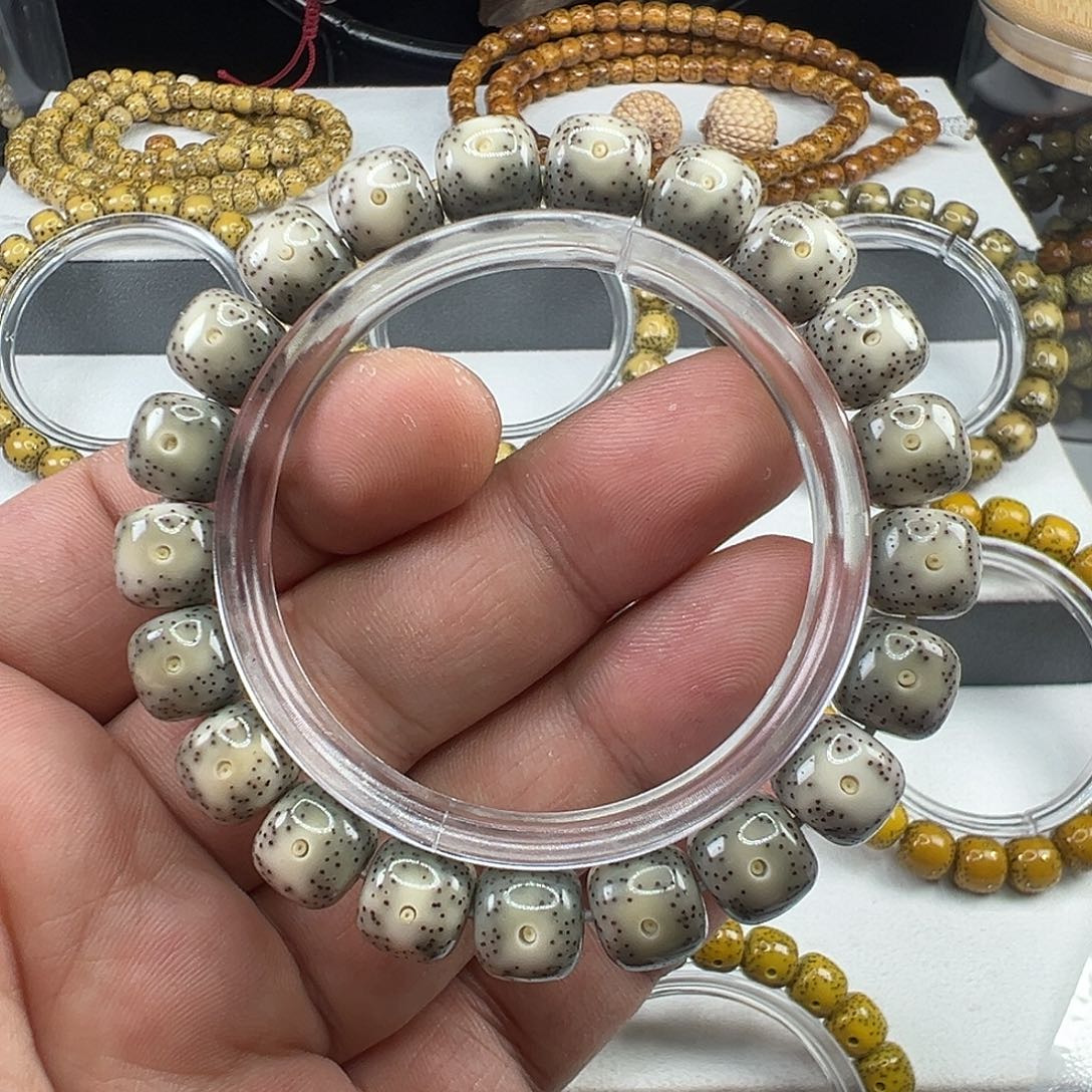 星月菩提手串石玉料11×10青花瓷