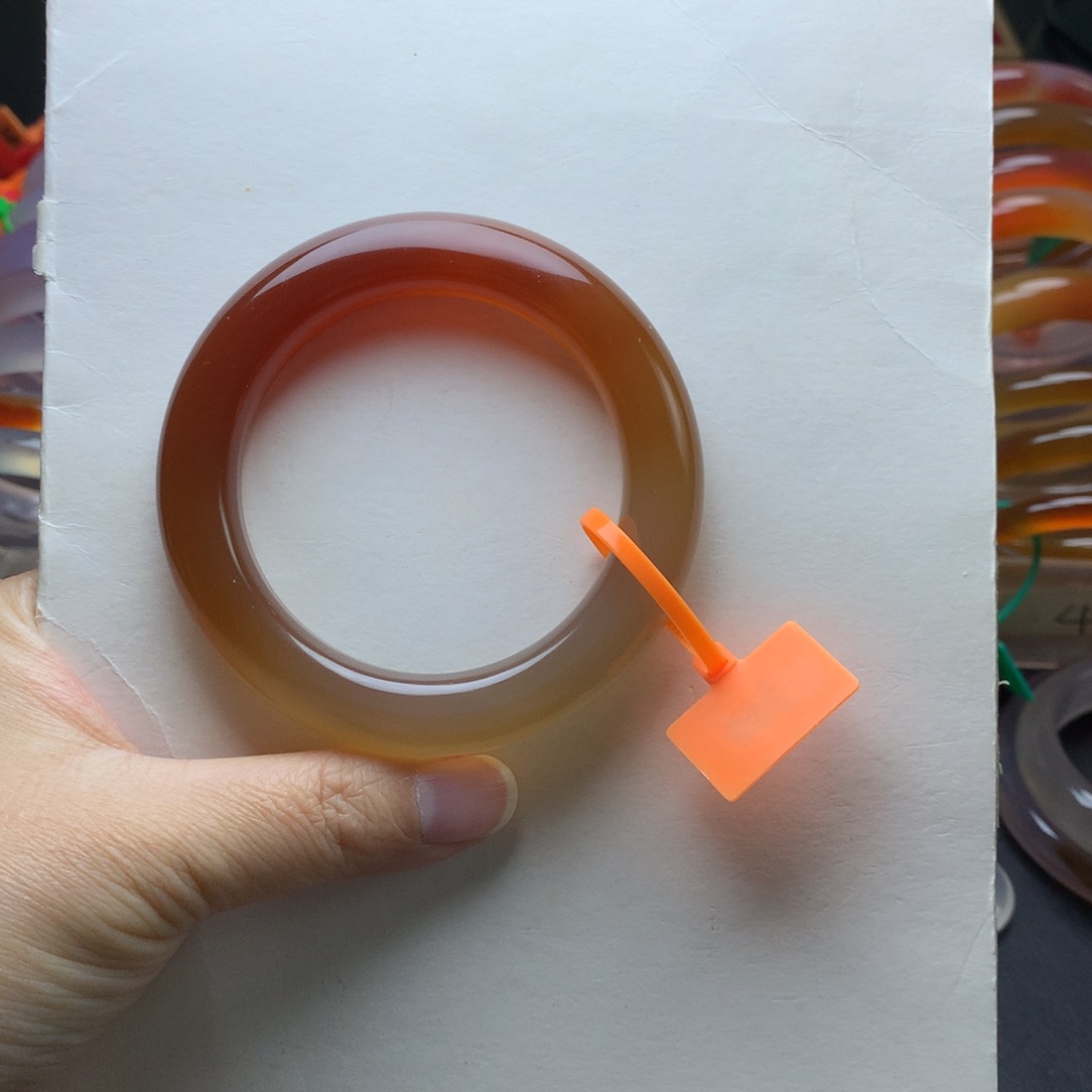 玛瑙/玉髓手镯未镶嵌默*依56