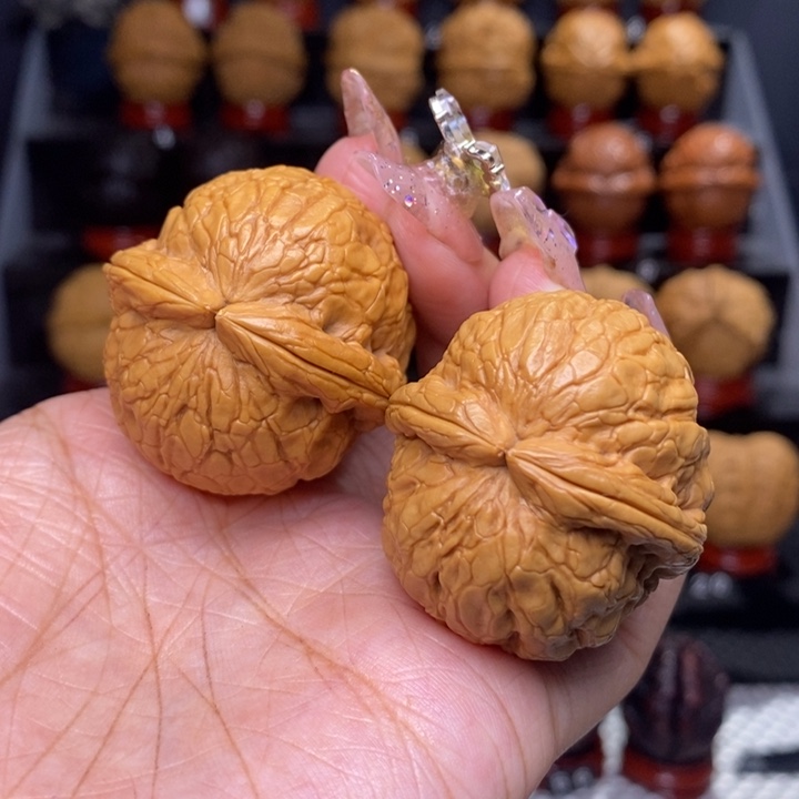 文玩核桃把件笑****客金龟玉甲9号