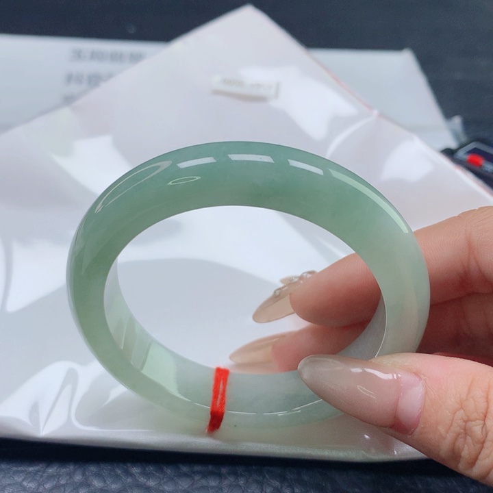 翡翠未镶嵌手镯5455