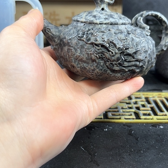 燑安化冰碛岩石头壶