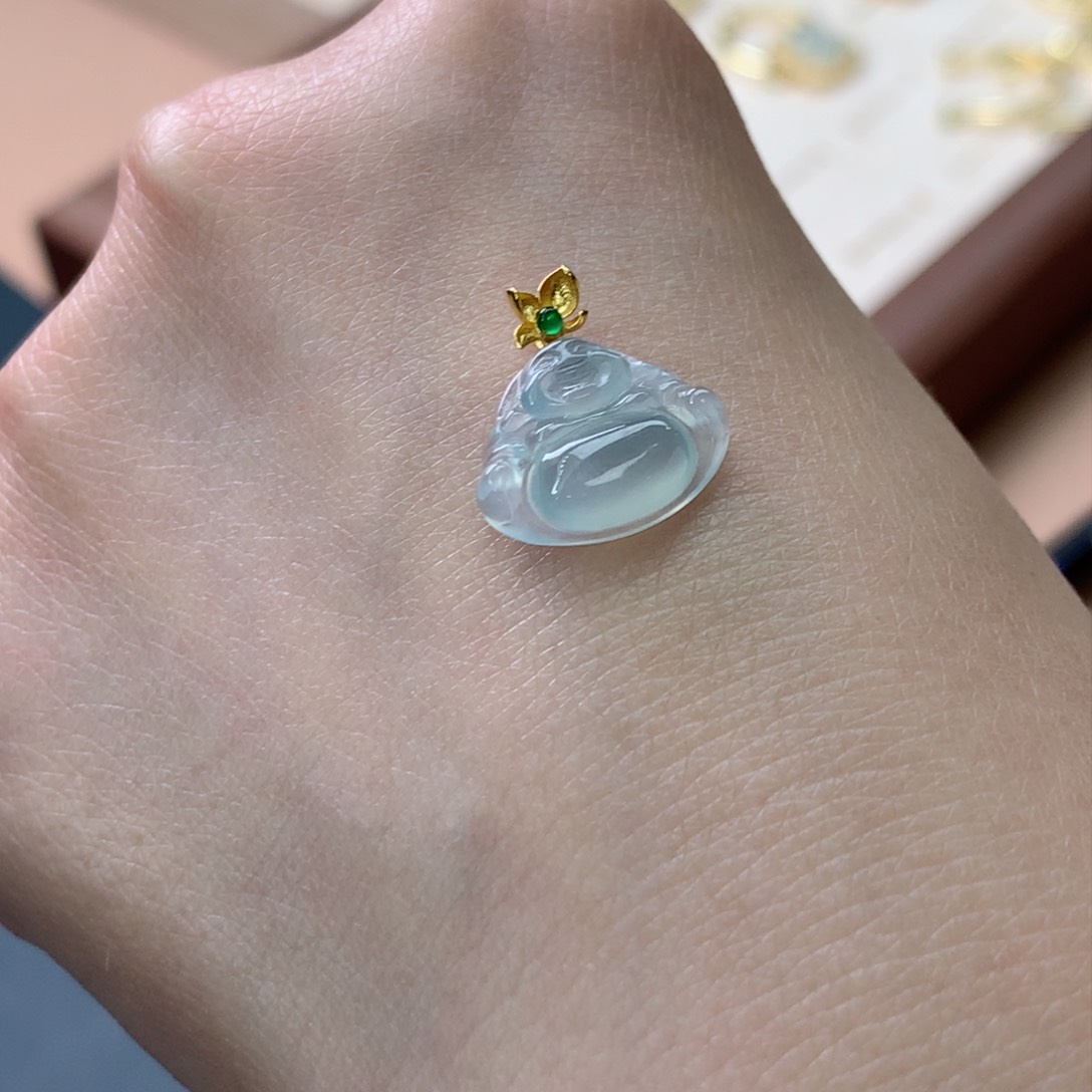 颈饰未镶嵌翡翠翡翠