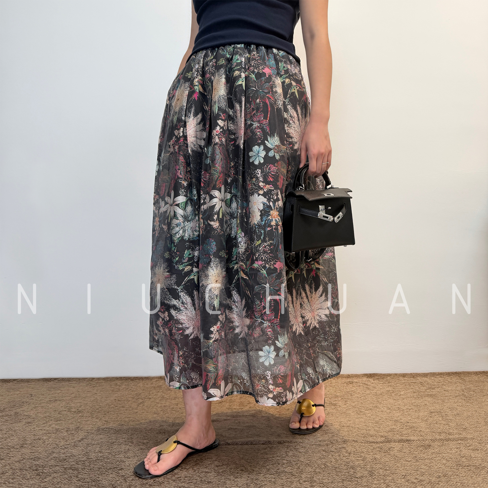 墨澜繁梦」女士中长款大摆A字裙 墨色为澜，托起一池繁花似梦