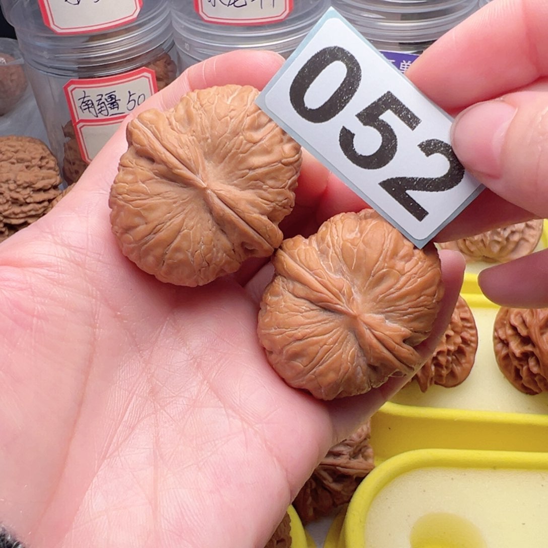 文玩核桃把件ᕦ****ᕤ文玩052