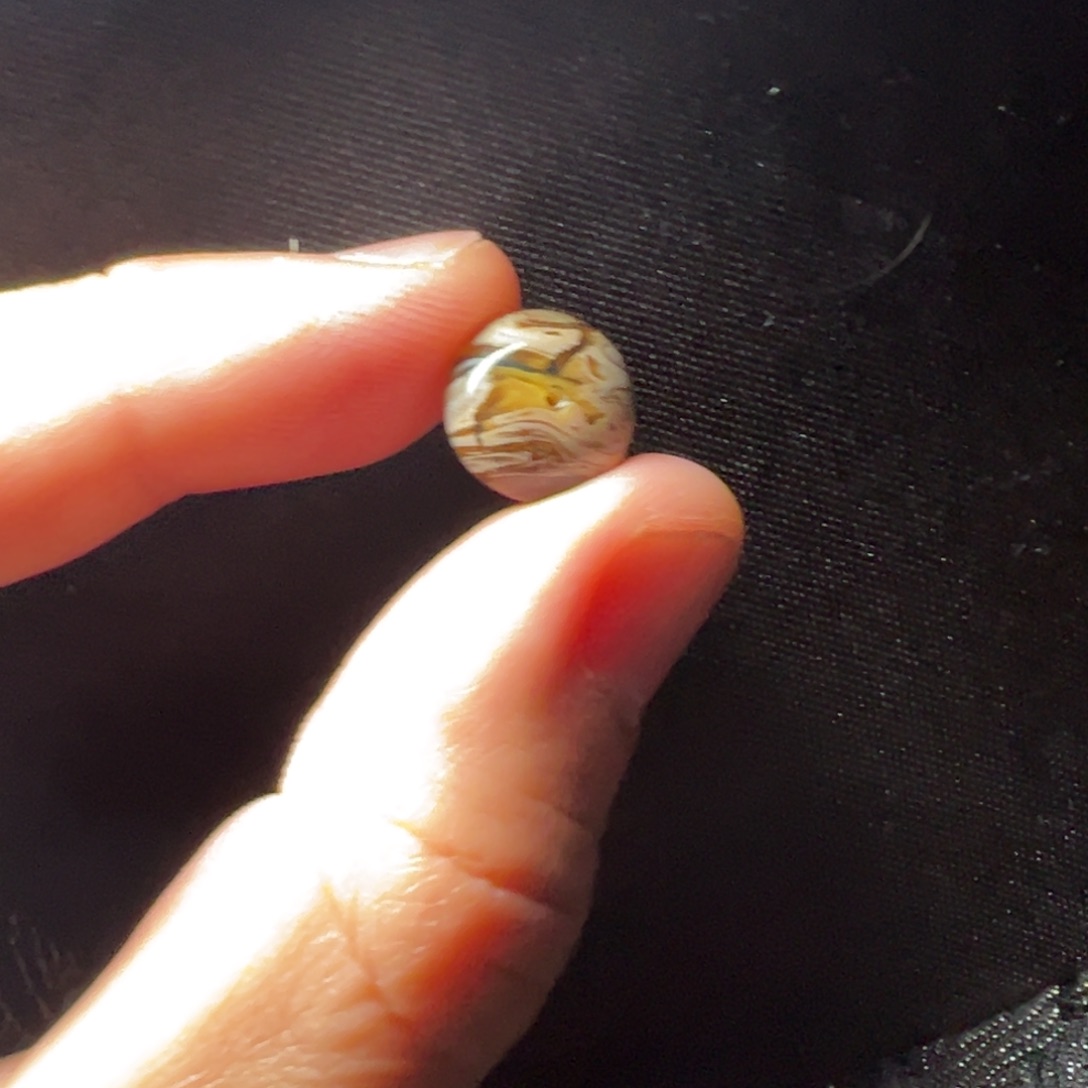 未镶嵌琥珀裸石妖花溶洞隔片