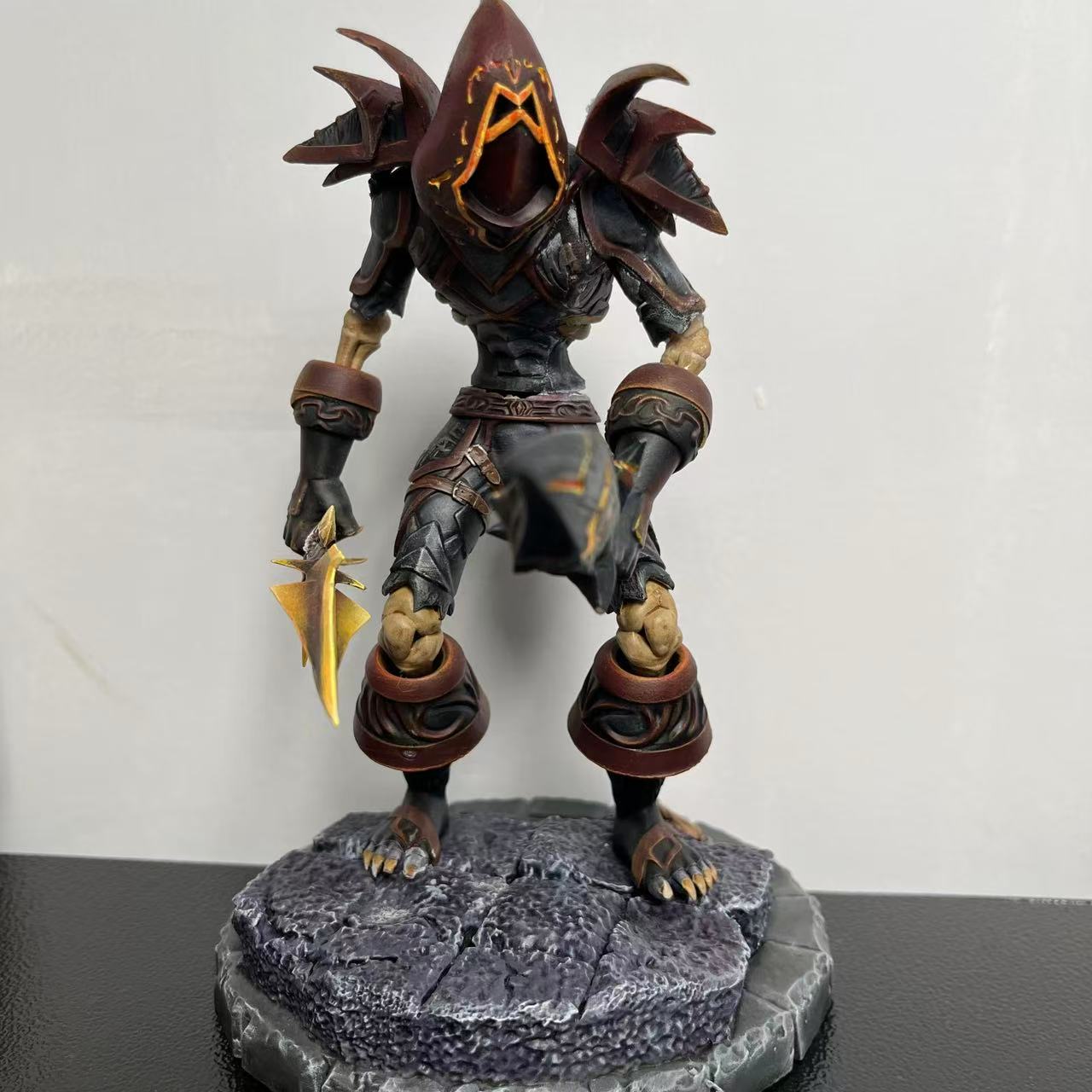 【全款现货】 魔兽系列 血牙盗贼 高约17cm 带地台 潮玩手办