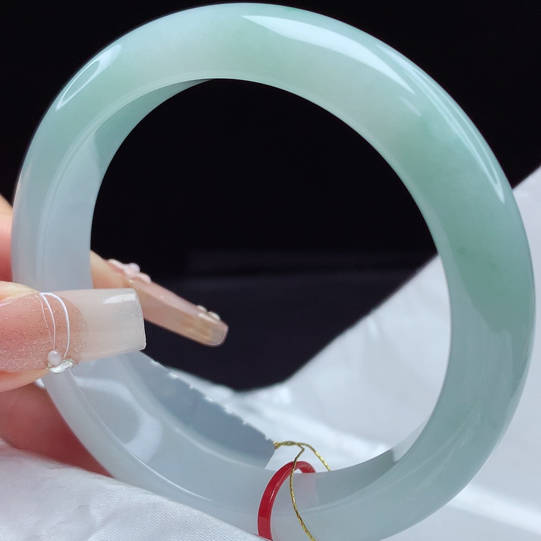 翡翠手镯未镶嵌57圈3291