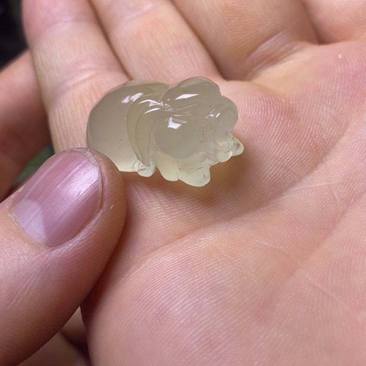 岫玉岫玉颈饰未镶嵌