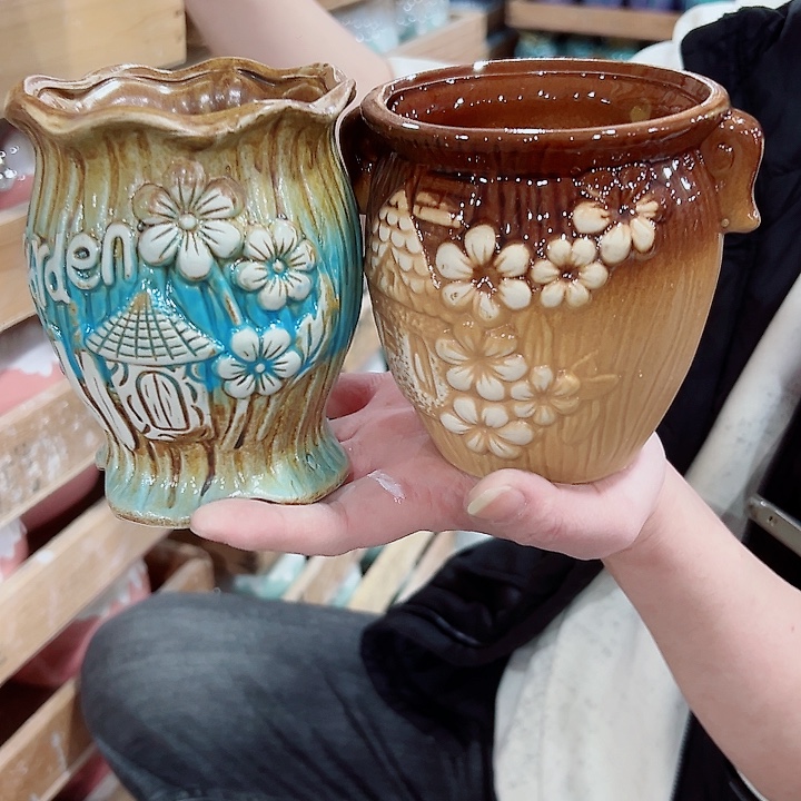 有孔.凑满10元发货多肉陶瓷花盆！