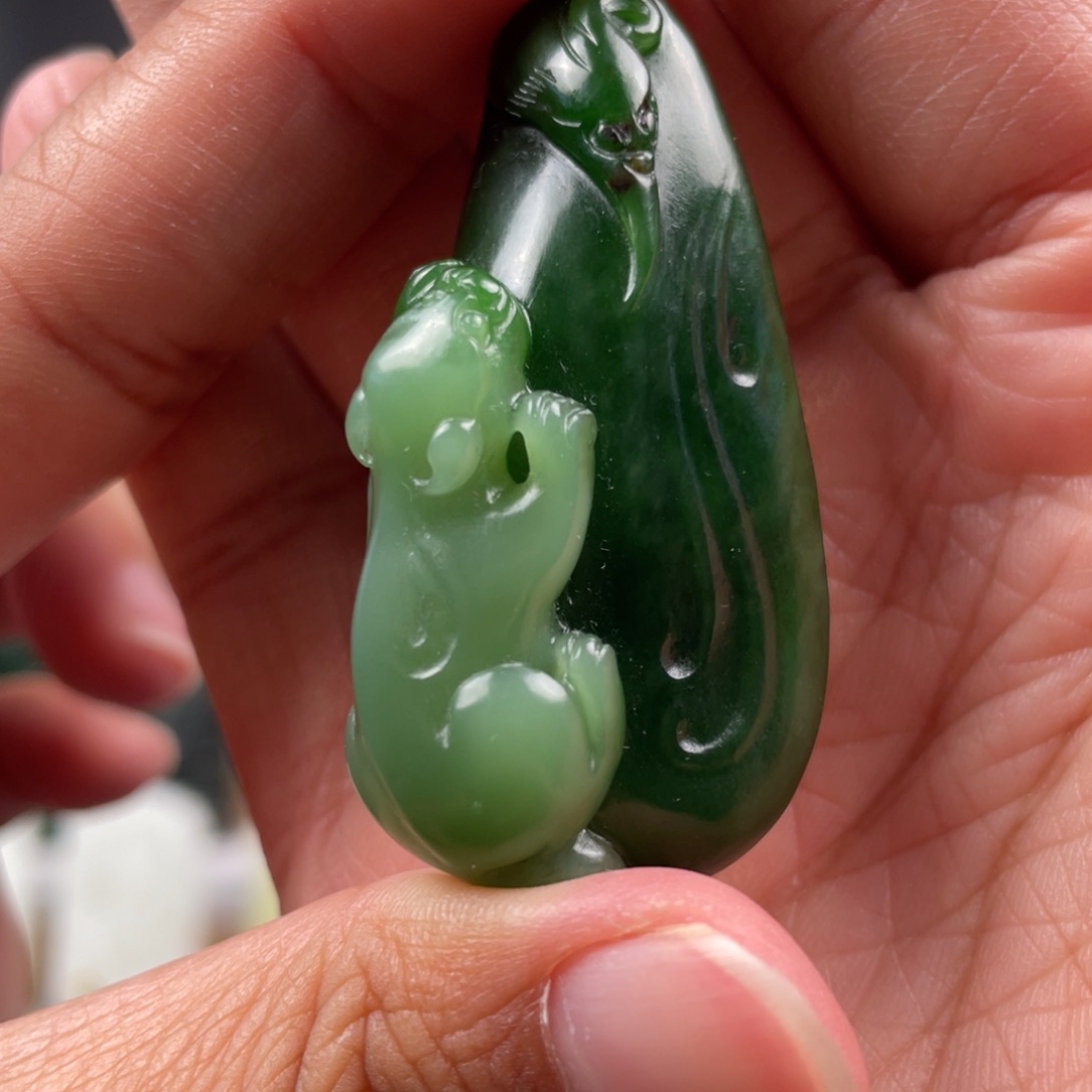 和田玉未镶嵌挂件