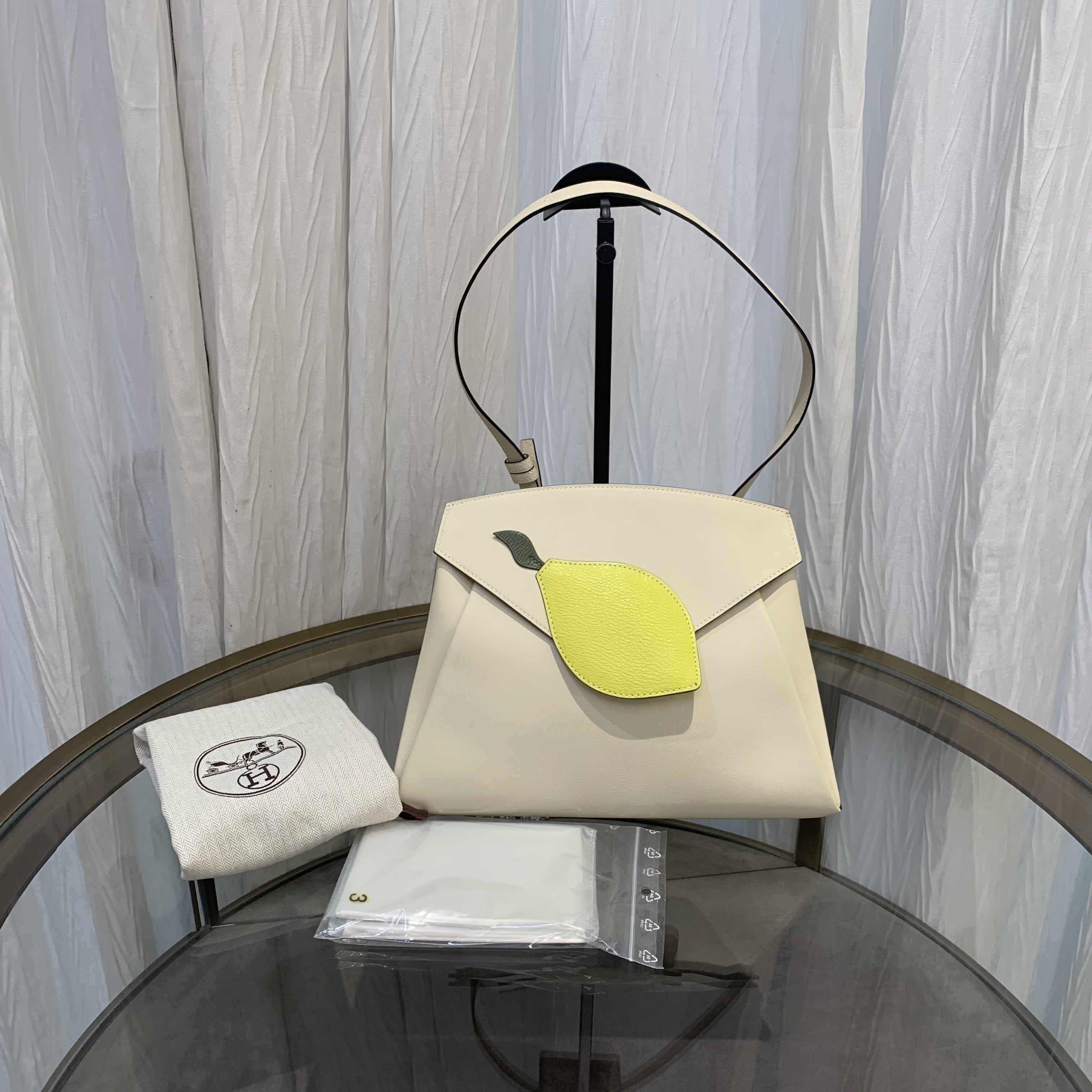 99新 Hermes/爱马仕 Hermes爱马仕柠檬单肩手提包 X刻 US521013