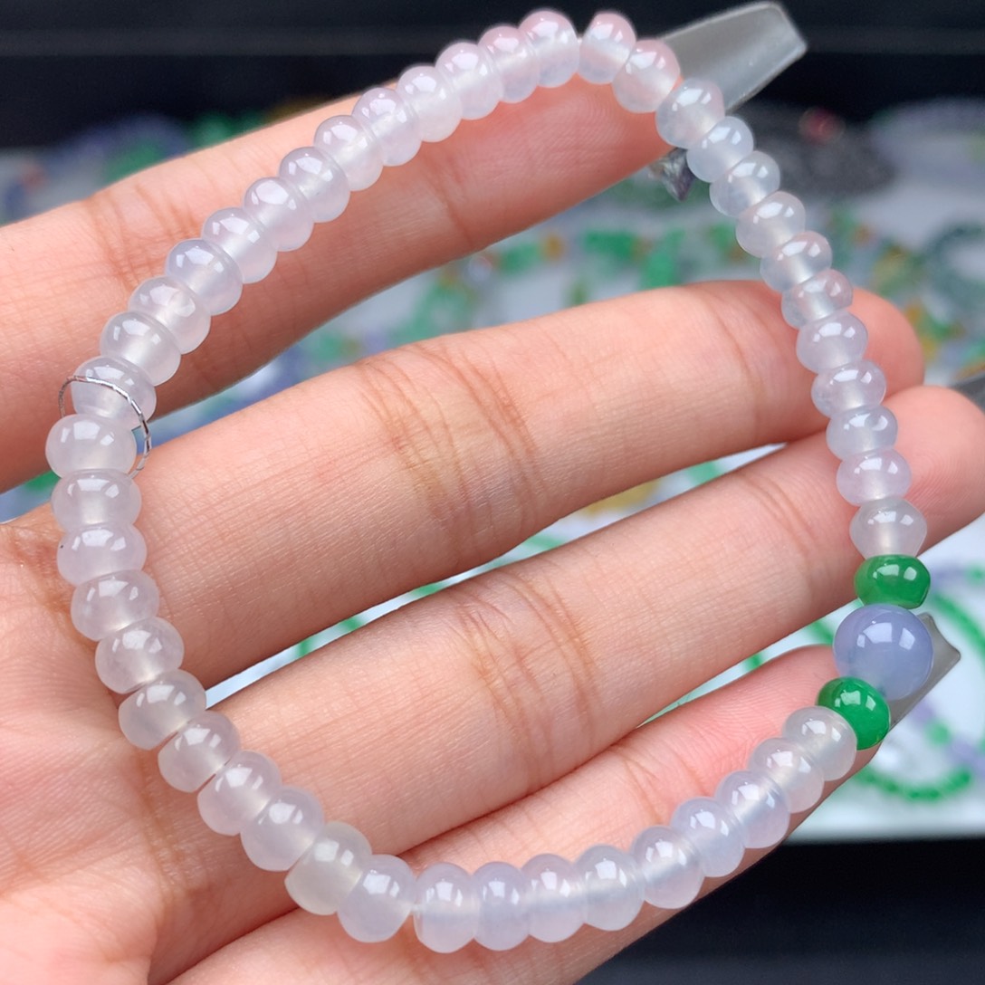 翡翠手链未镶嵌卡