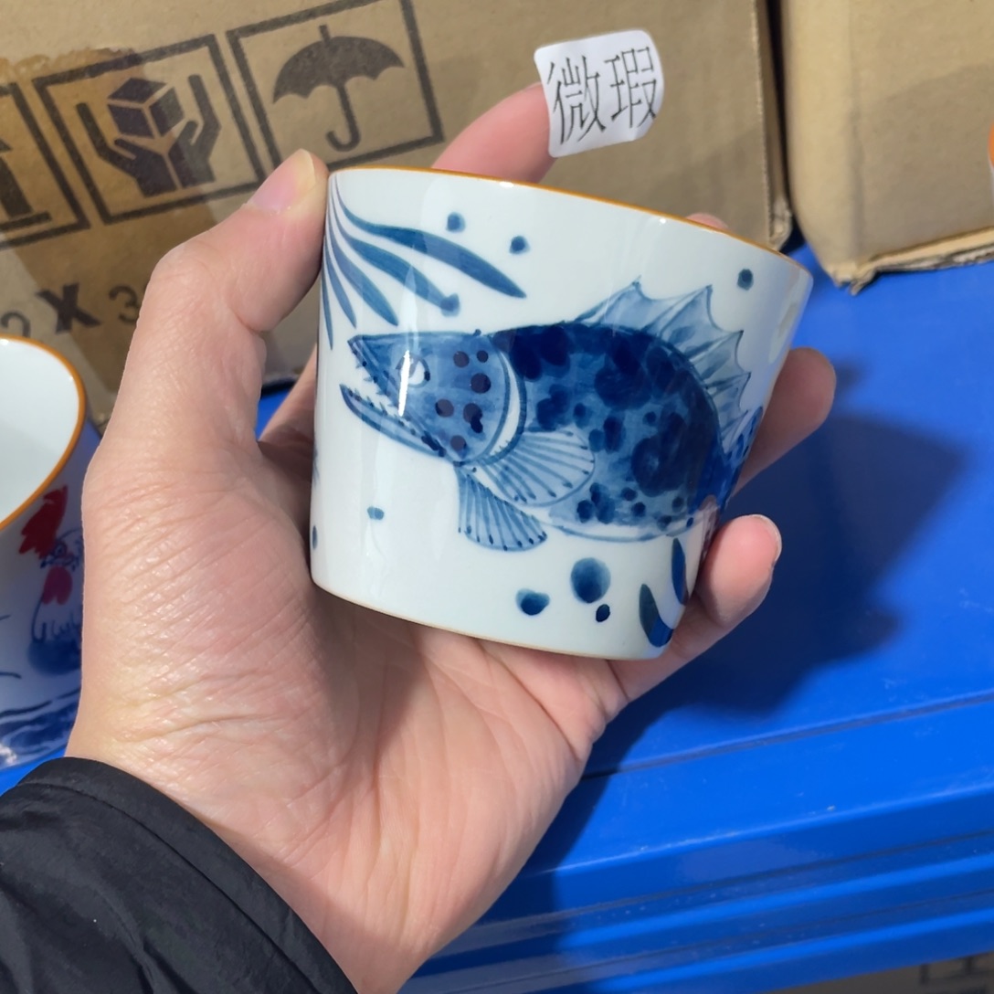 釉下手绘茶具微瑕