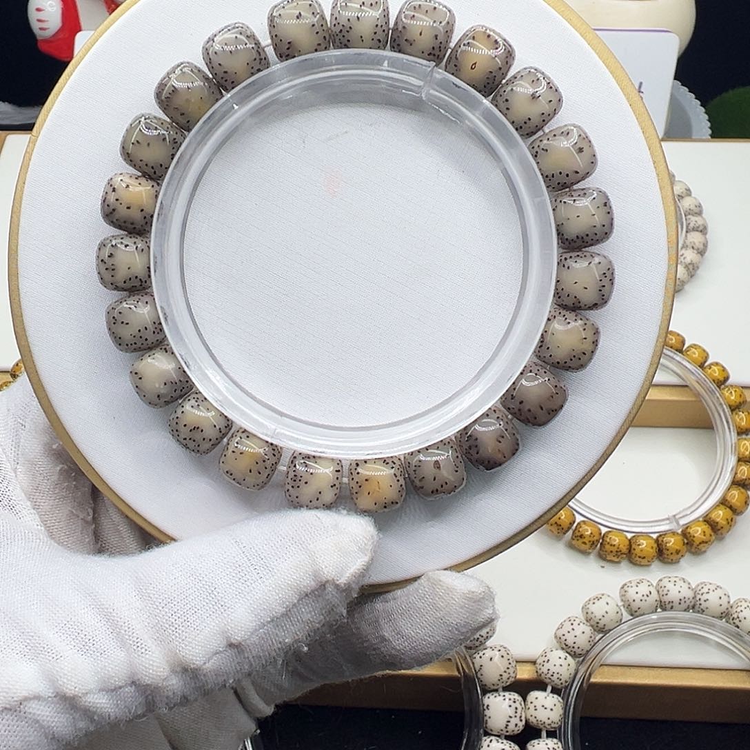 星月菩提手串灰冰糖10✖️9侧留白针尖星