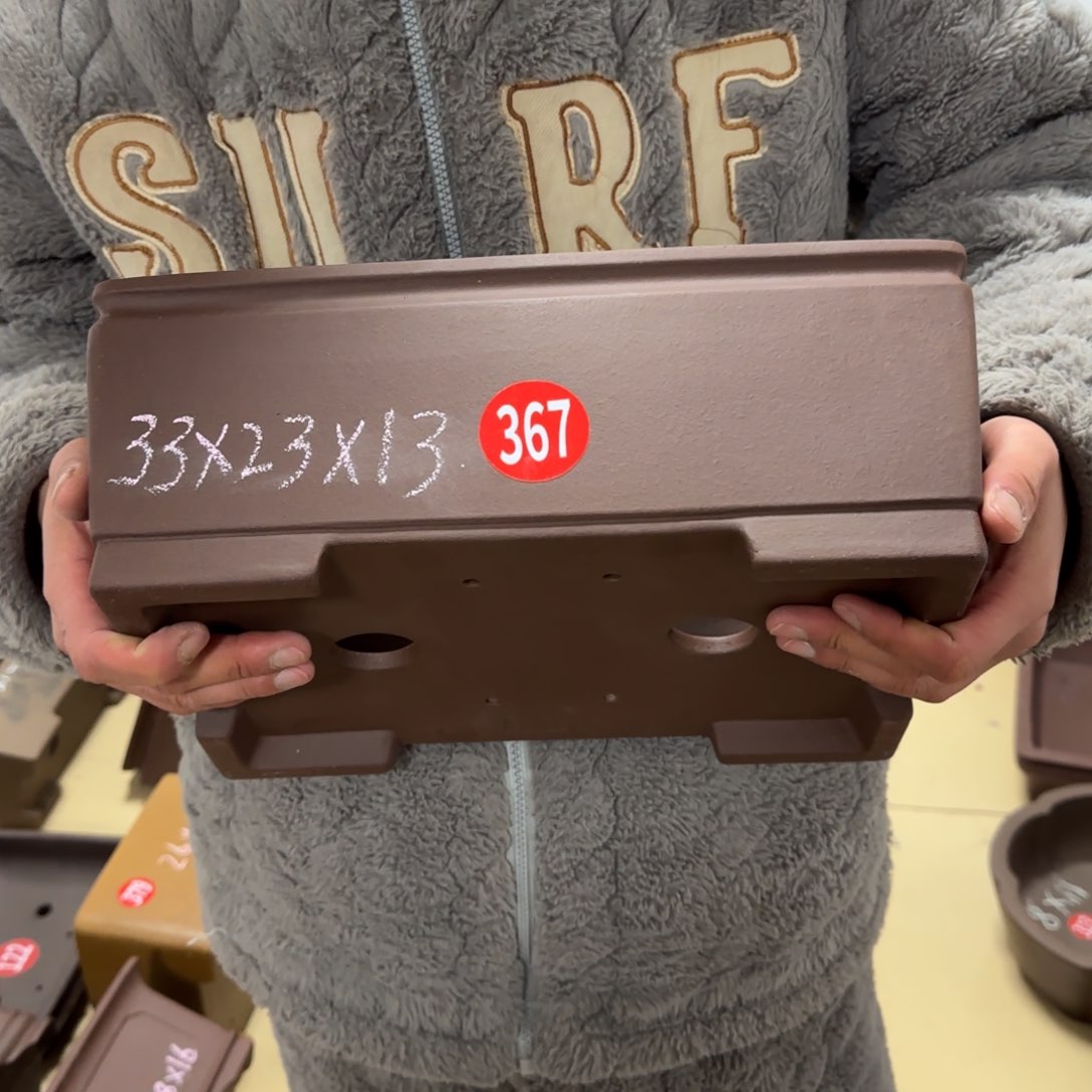 紫砂花盆呜呜呜呜